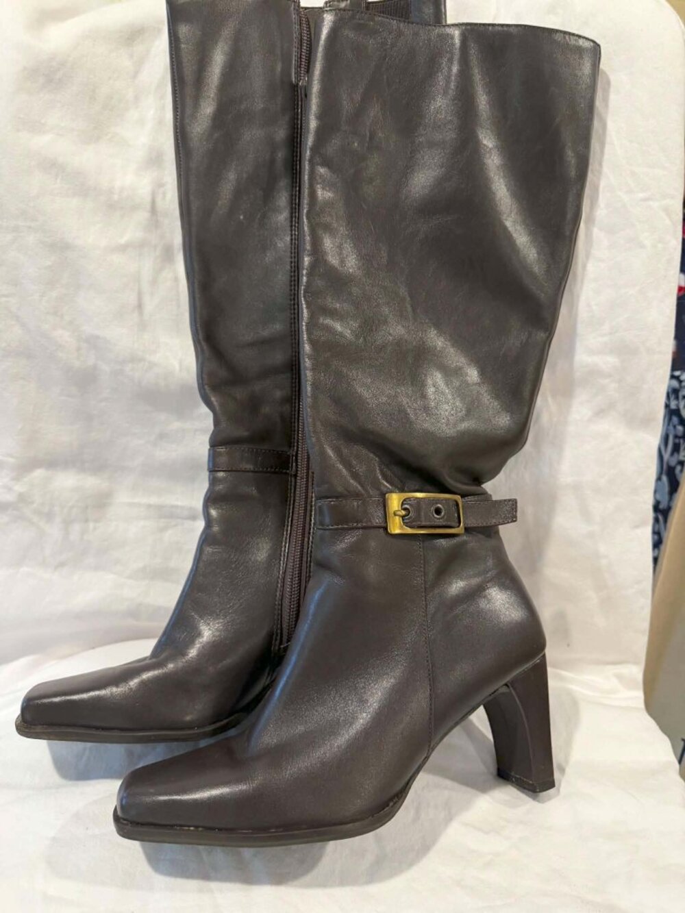 Markon Brown Boots Size 51/2